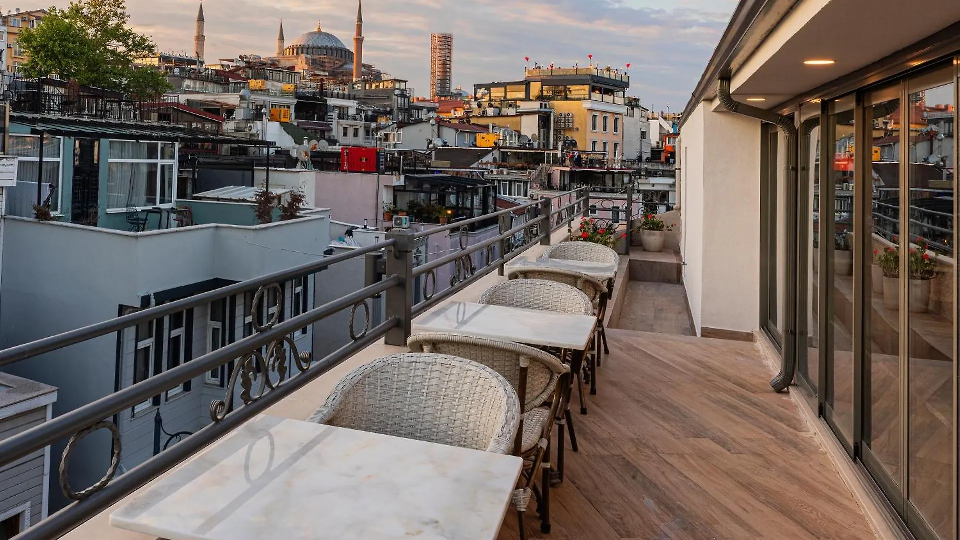 Azade Premier Hotel Istanbul 3*,  Turkiet