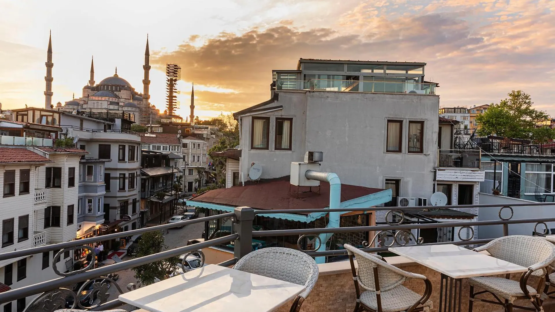 Azade Premier Hotel Istanbul