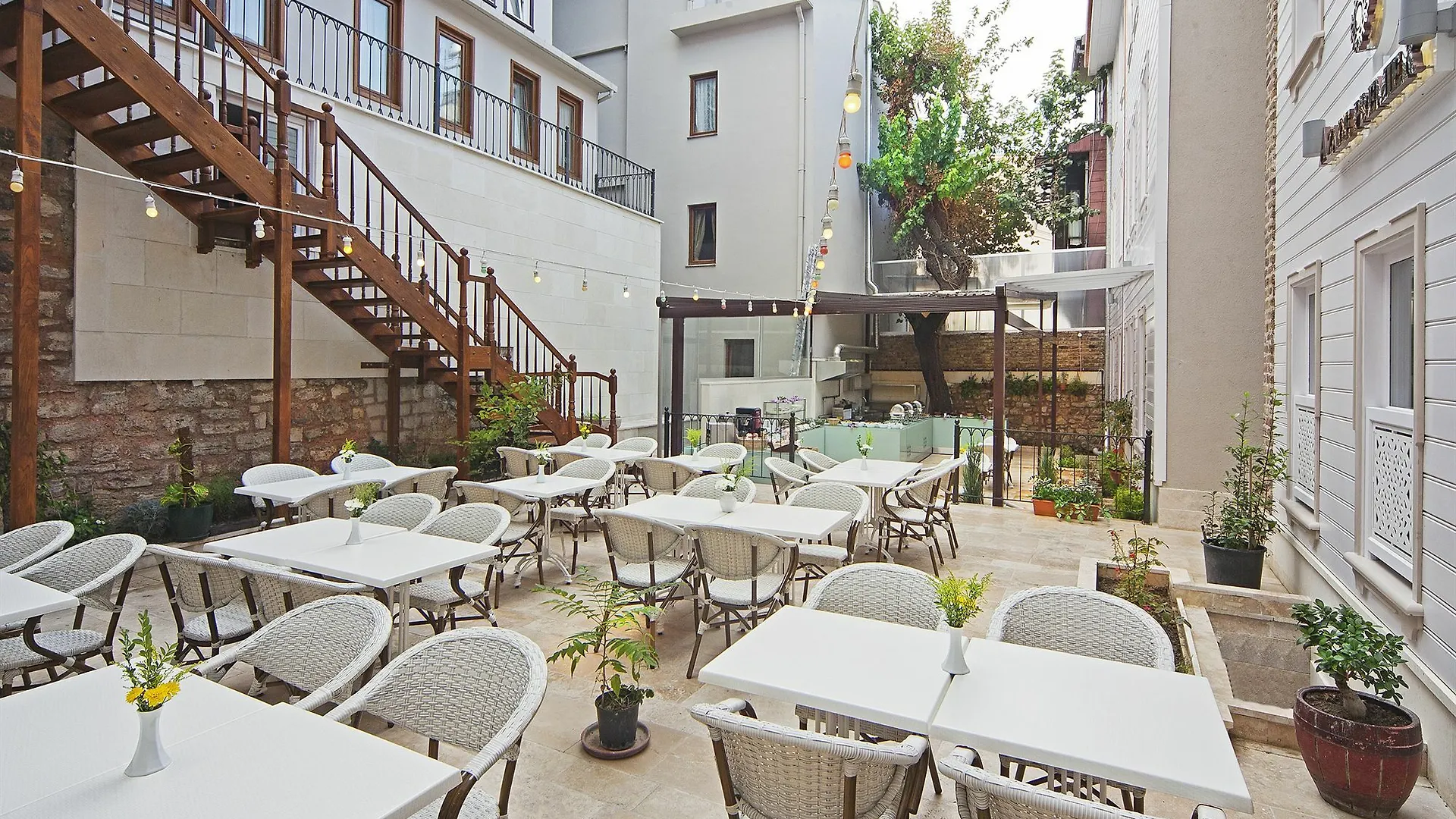 Azade Premier Hotel Estambul